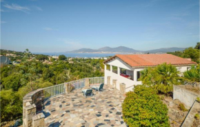 3 Bedroom Cozy Home In Porticcio